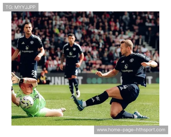 曼联强势反弹，4-1大胜迎接新赛季挑战